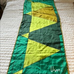 Vera Geometric Green and Yellow Scarf